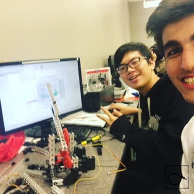 LEGO Robotic Arm - 4